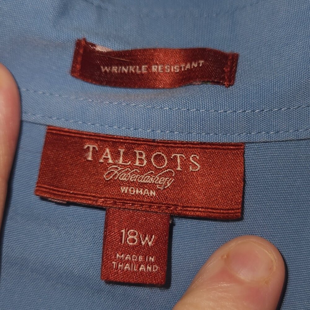 Talbot's Wrinkle Resiant 3/4 sleeve Button Up Shirt Size 18W Blue - Picture 3 of 8